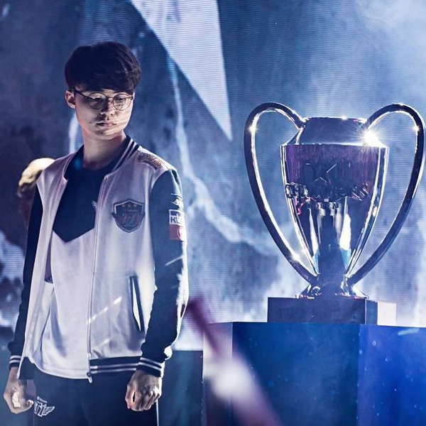 m0NESY ：当我陷入挣扎时，NiKo帮了我很多