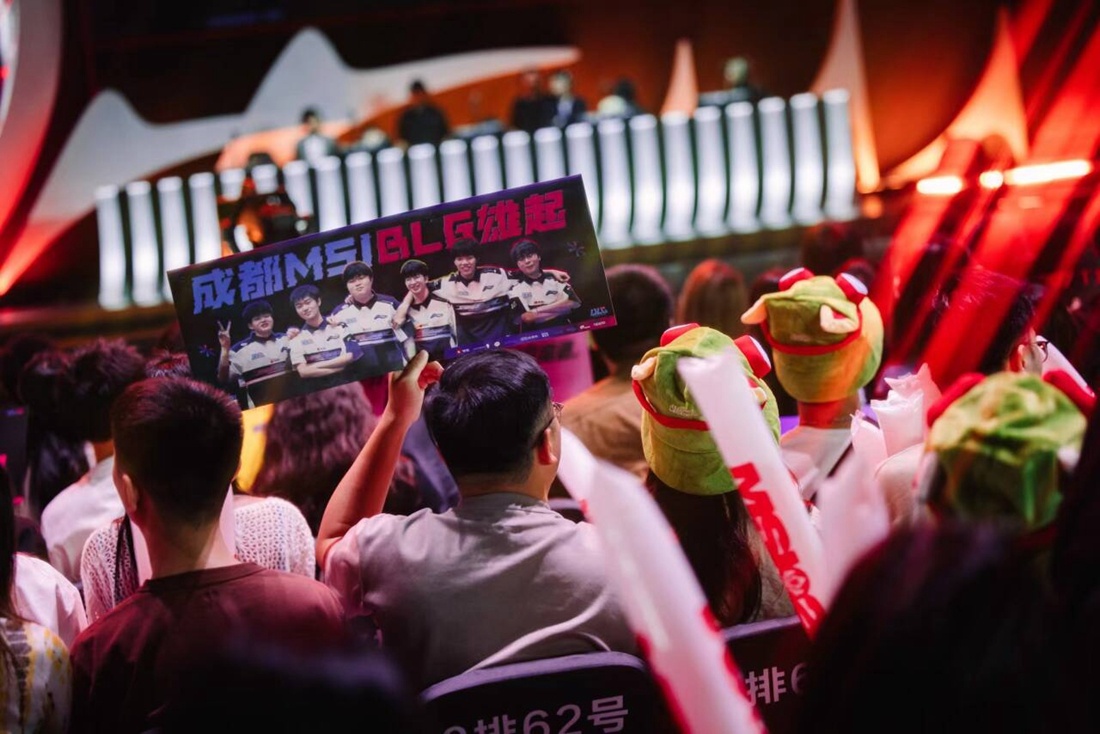 【战报】2021KPL春季赛常规赛第二轮W1D1，上海EDG.M 1-3 RNG.M