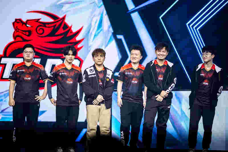 YOU离开 XLG Esports 因禁赛丑闻